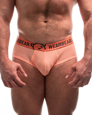 UnderwUrs: After Dark